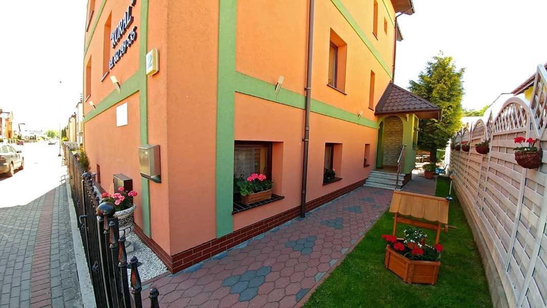 Pensjonat Koral Darłówko Exteriér fotografie